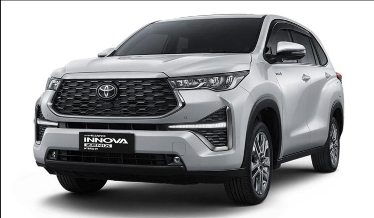 TOYOTA INNOVA CROSS